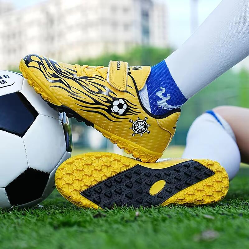 Product Introduction of Kids Boys Free Shipping Turf Training Soccer Shoes Outdoor Sports Futsal Hall Football Boot for Children 4