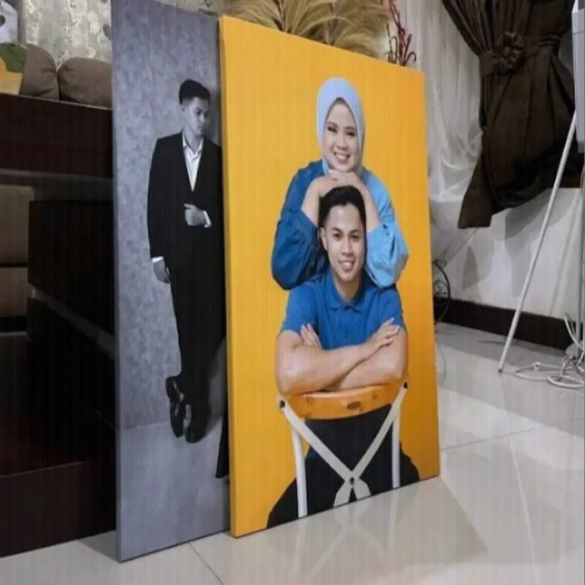 2 Pcs 12R ( 30 X 38 cm ) Cetak Foto + Bingkan Papan Mdf Dipasang Di dinding