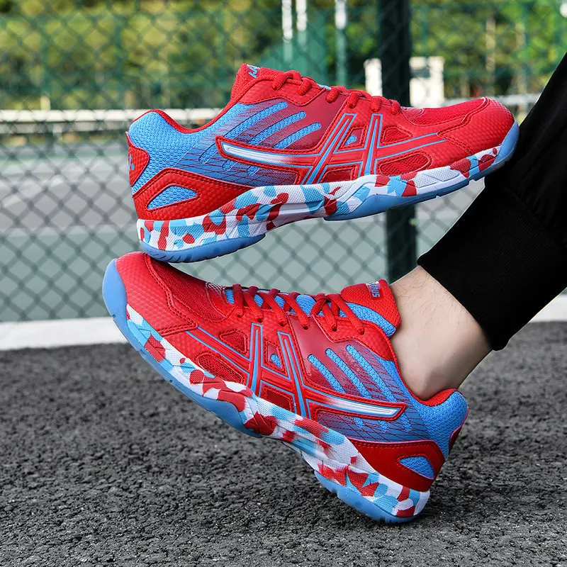 Ready Stock Professional Badminton Shoes Men/Women Volleyball Shoes Tennis Shoes Table Tennis Shoes Golf Shoes Professional Men/Women Badminton Shoes Couple Sports Shoes Ultra-Ligh