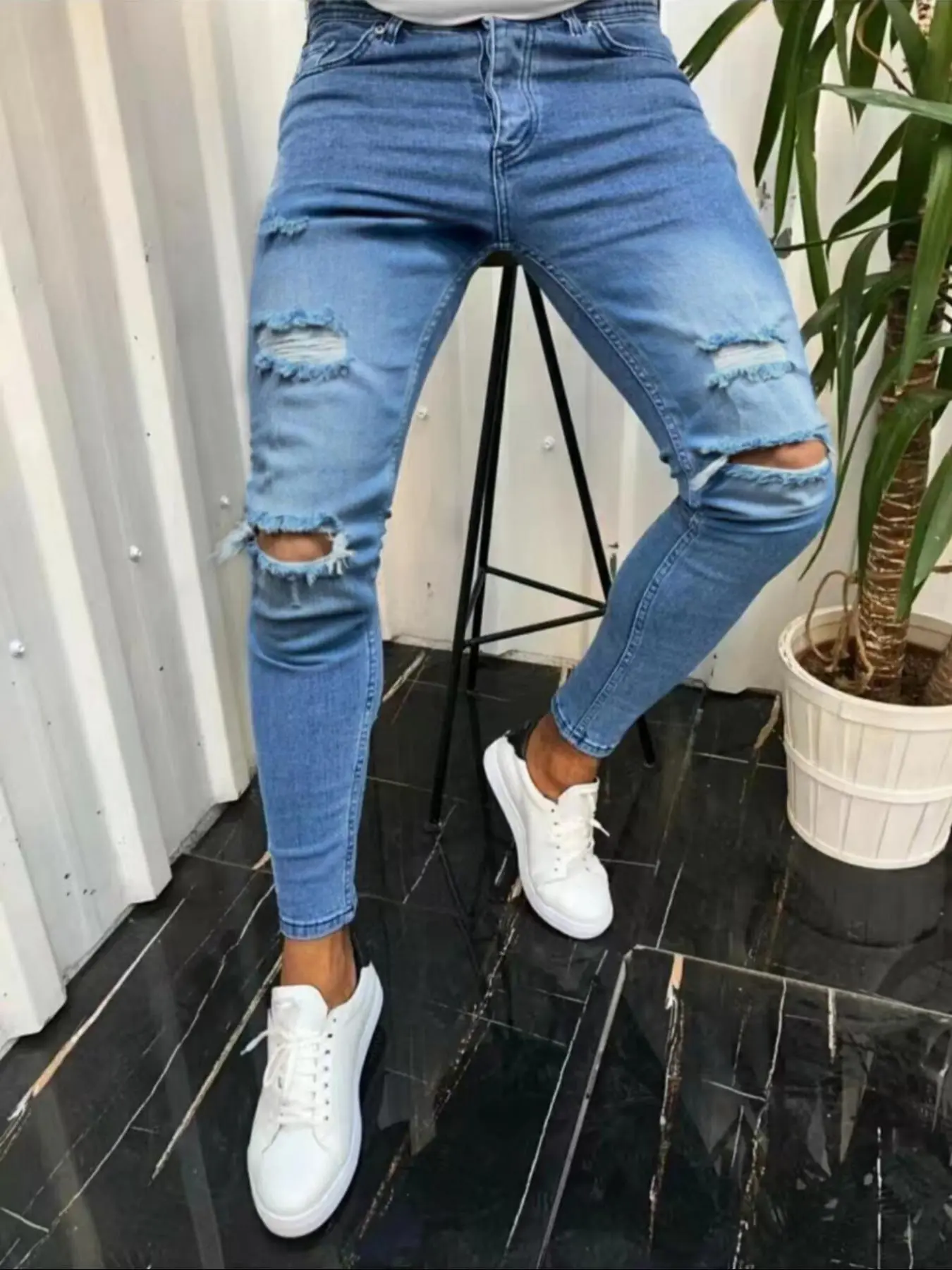Men's Distressed Ripped Button Fly Skinny Jeans, Slim-Fitting Casual Comfy Pocket Denim Pants for Daily Wear, Fashion Men's Bottoms for All Seasons