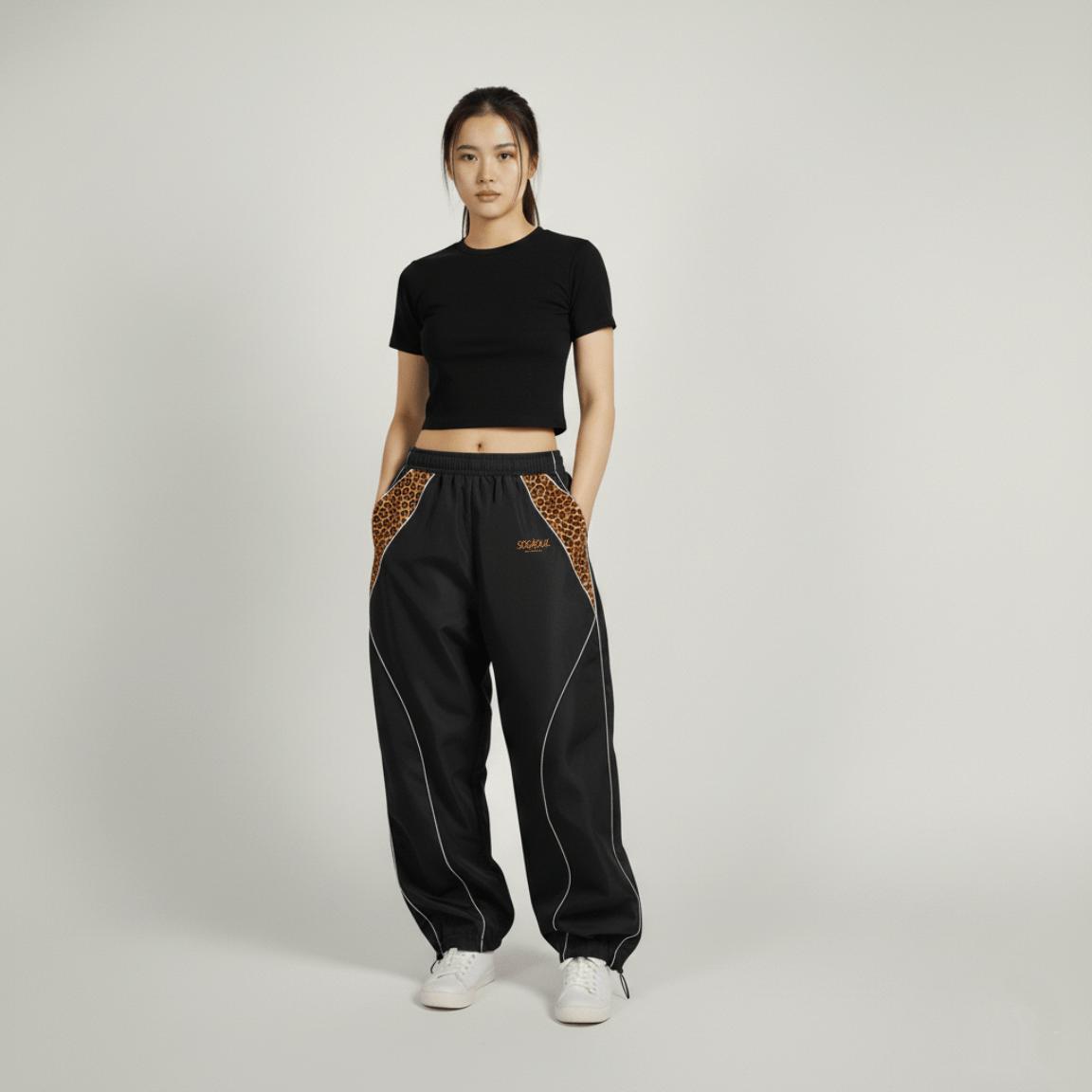 Sogaoul Celana Baggy Pants Motif Leopard Bold Celana Panjang Pria Wanita Parachute Unisex Bahan Parasut Ringan Nyaman Tahan Angin Model Loose Fit Pinggang Karet Elastis