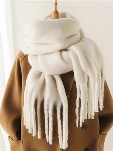 Simple Solid Color Scarf As Gift, Fashionable Soft Shawl for Fall & Winter, Casual Versatile Scarf, Warm and Stylish Scarf Suitable for Street, Outdoor Sports, Skiing