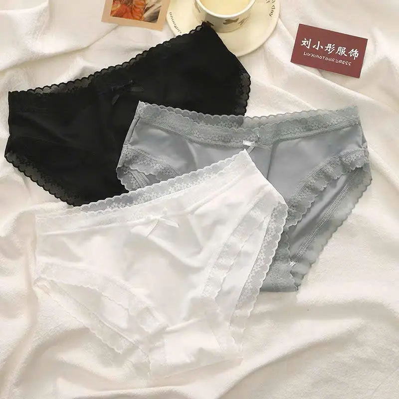 Combo 10 quần su lụa tàng hình viền ren hoa mềm mịn mát 1