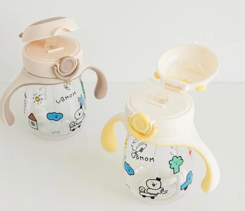 [Có QT]- Bình hút nước, hút sữa chống sặc cho bé Ubmom Hàn Quốc 260ml, có nắp bật và tay cầm dễ thương 1