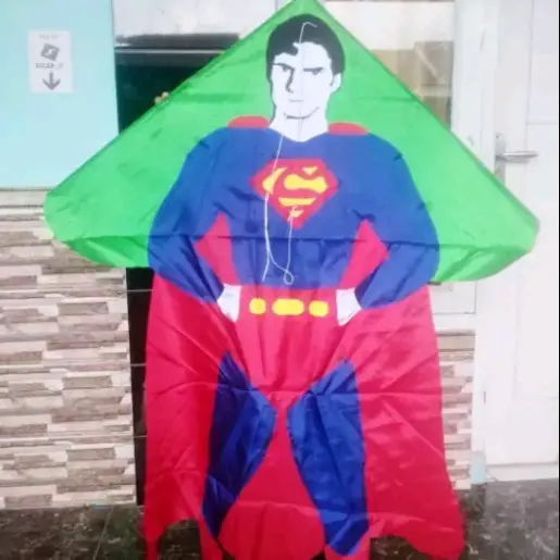 layangan hias / layangan kain jumbo superman / layangan superman jumbo 0