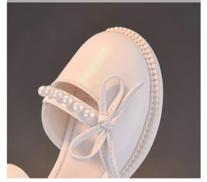 Product Introduction of Girls' Sandals 2024 New Summer Children's Shoes Princess Shoes Bow Pearl Closed Toe Sandals Soft Bottom Middle and Big Children 5
