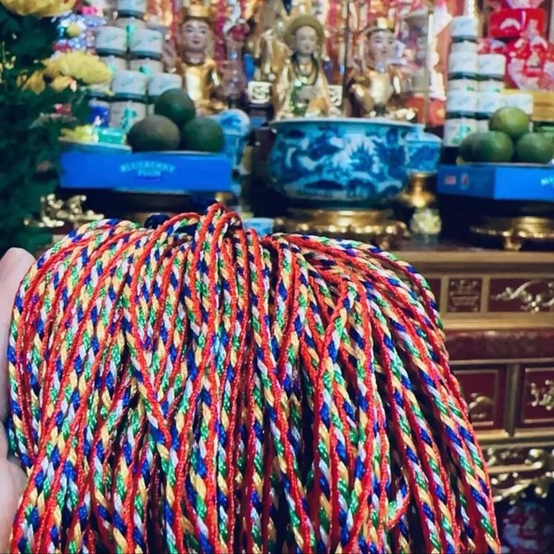   MUA 1 TẶNG 1  Vòng Chỉ Ngũ Sắc Phong Thuỷ Phật Giáo Tây Tạng 