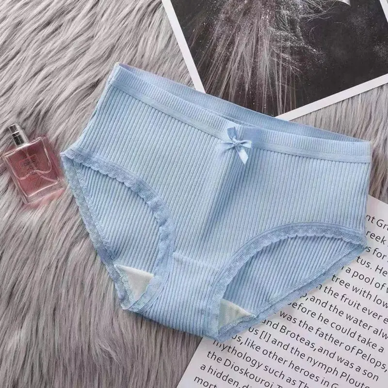 PROMO!! CC01 Pakian Wanita Import Celana Dalam Seamless Halus Cd Undies Pakaian Dalam Wanita/Terlaris/Terbaru/Readystok/Cod 4