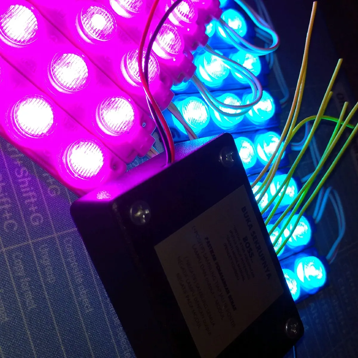 Modul Kanalbak + 16lampu mata 3 variasi 8jalur 12v dan 24v