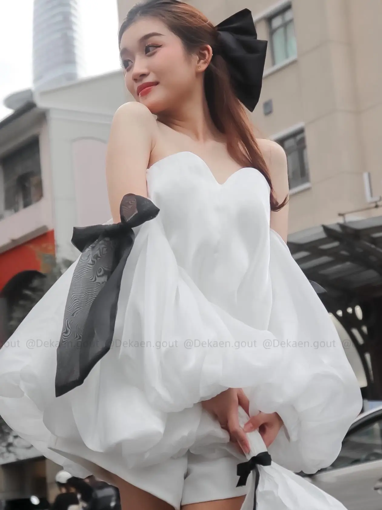 [ DÉ KAEN GOUT THIẾT KẾ ] ÁO CÚP TRỄ VAI TAY BỒNG - TULIP TOP