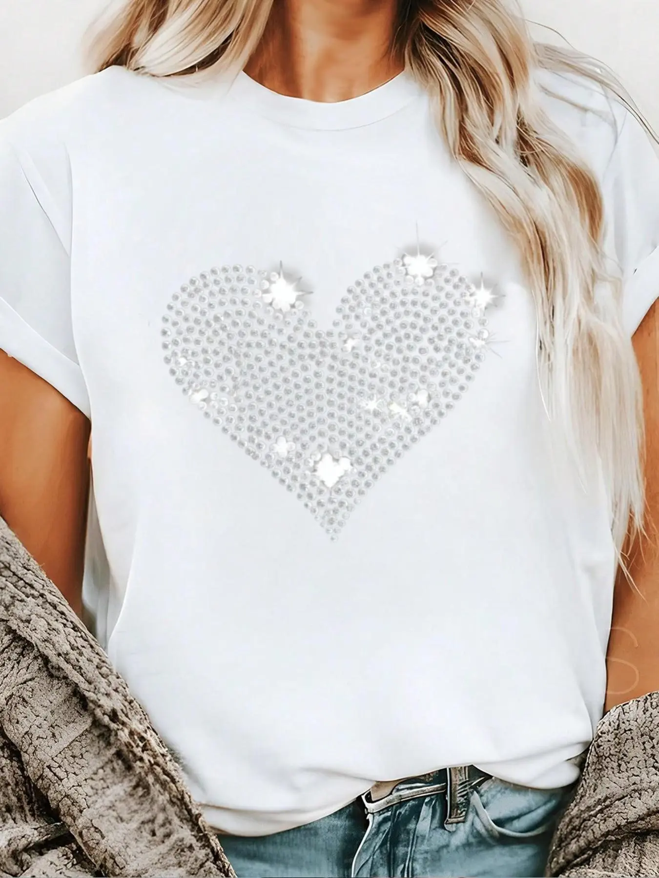 Women's Rhinestone Heart Print Round Neck Tee, Casual Breathable Short Sleeve Crew Neck T-shirt for Summer, Fashion Women's Top for Daily Wear