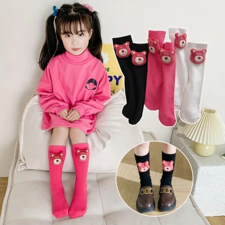 Tất Cổ Cao Gấu Dâu Cho Bé - Vớ Cotton Dài Đến Đầu Gối In Hình Gấu  3D (1-10 tuổi)