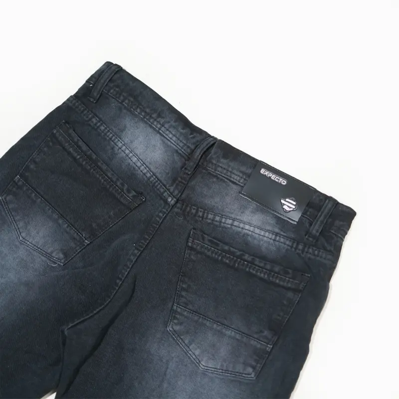 Expecto by VELOCUST - Celana Pendek Jeans Wringkle Snow Spray 3