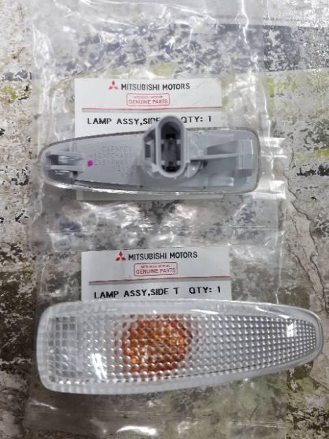 Product Introduction of ￼Lampu Sen Fender Spakbor Asli Mitsubishi Mirage Lancer EX Evo 10 All New Triton 2