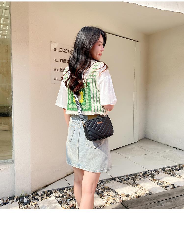Product Introduction of Bag Women's Bag 2024 New Small Square Bag Women's Shoulder Bag Fashion Crossbody Bag Small Bag Coin Purse 20