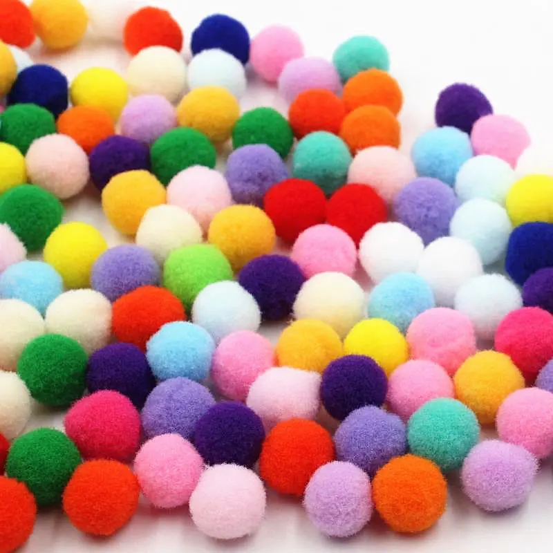 ลูกปอมปอม 50 ชิ้น 1.5 ซม. สีสันสดใส หลายสี คละสี