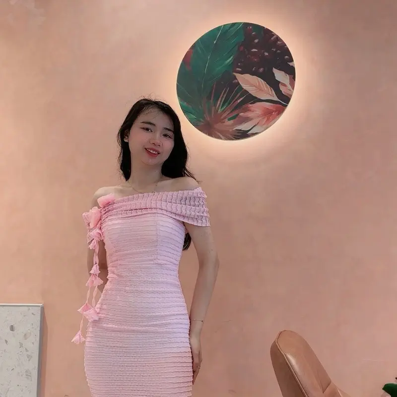 ￼Đầm Ren Body Bệt Vai Phối Nơ -  Dress 3