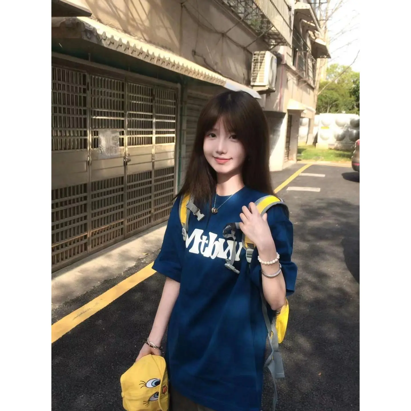 Soft Cotton Graphic T-Shirt – Relaxed Fit for Daily Summer Outings