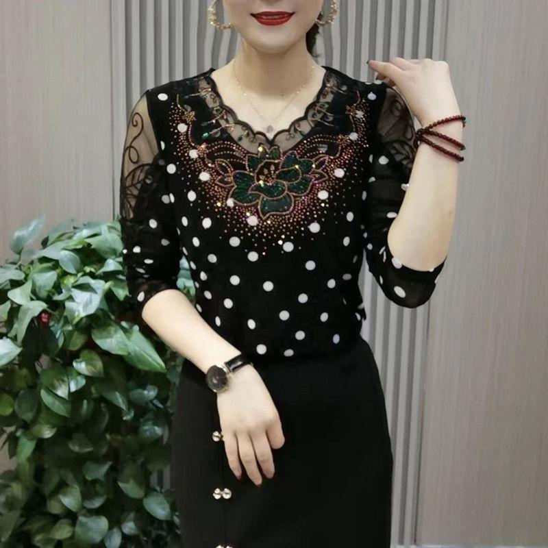 Product Introduction of Kemeja-T V-leher, untuk Wanita, Longgar, Lengan Panjang, Corak Polka Dot, Gerudi Panas, Gaya Baharu Musim Luruh 2024, Ibu menyembunyikan perut Bercetak Atasan, Baju Kecil 3