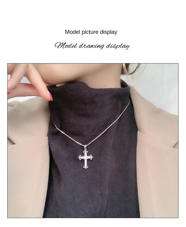 925 Sterling Silver Moissanite Cross Pendant Necklace4