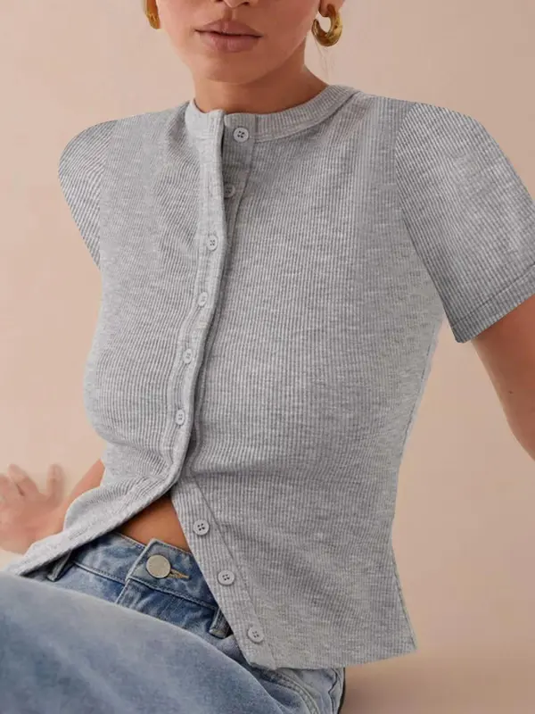 2025hotWomen's Short Sleeve Cardigan, Casual Button Front Knitwear for Daily Wear, Ladies Clothes for All Seasons 1