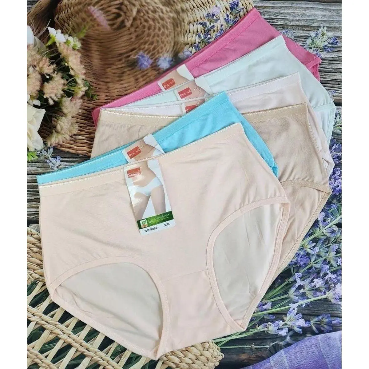 Combo 10 Quần Lót Nữ Cạp Cao Cotton Bᶖgsize (55 - 85 Kg) Mềm Mịn Co Giãn 4 Chiều Mặc Siêu Êm (9066) - ngọċ Chinh Shops
