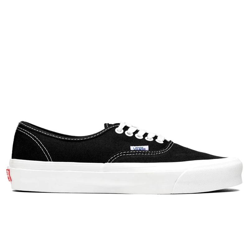 Authentic Vault OG Black White Original Resmi 0