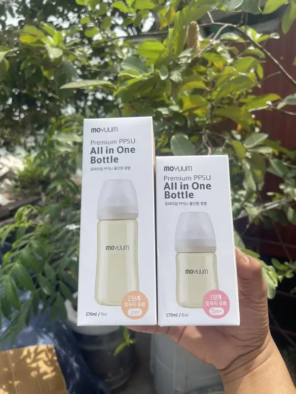 [ Tặng Khăn Sữa ] Bình Sữa Moyuum Cao Cấp Siêu Mềm Hàn Quốc 170ml 270ml Voi 2