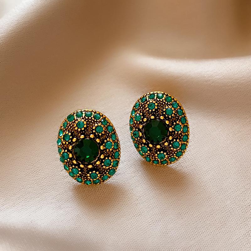 Product Introduction of Silver Needle Emerald Inlaid Diamond Oval Stud Earrings French Retro Design Sense Earrings Elegant Light Luxury Palace Style Earrings for Women 0