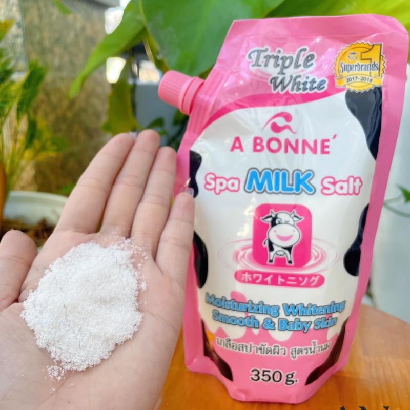 Combo Sữa tắm Alpha Arbutin 350ml + Tẩy tế bào chết muối bò 350g + vỉ Alpha tẩy  da 2
