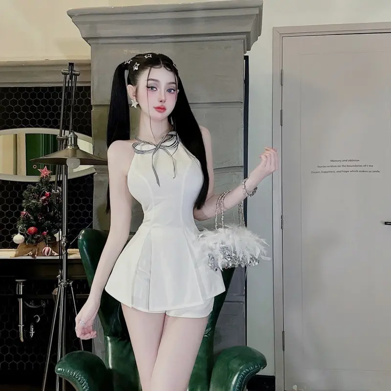 Set áo peplum cổ yếm nơ xẻ tà mix quần short cotton 3