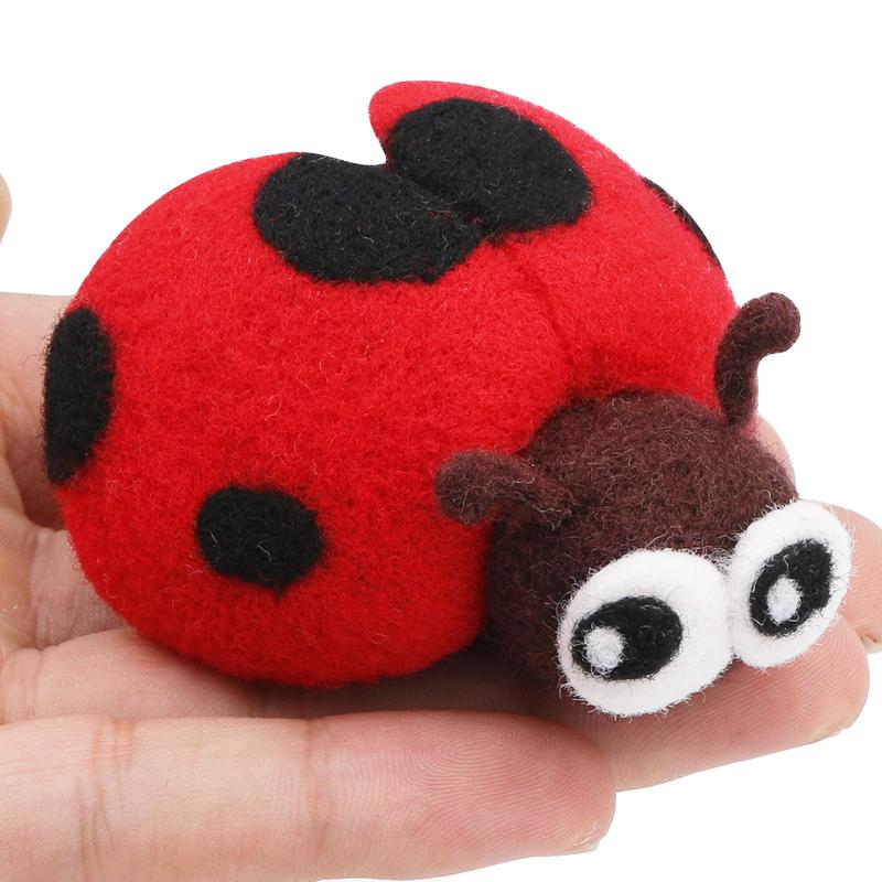 Product Introduction of Seven-Star Ladybug Wool Felt Pendant DIY Wool Felt Punching Fun Material Kit for Children and Adults Handmade Toy 0
