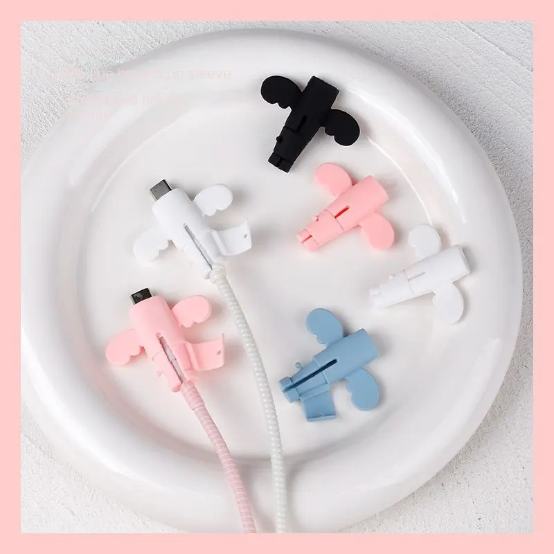 Data cable, cable, cute design, made of silicone material, prevents cracking, durable, for headphones, mobile phones, chargers, wire, protective cover, anti-breakage.