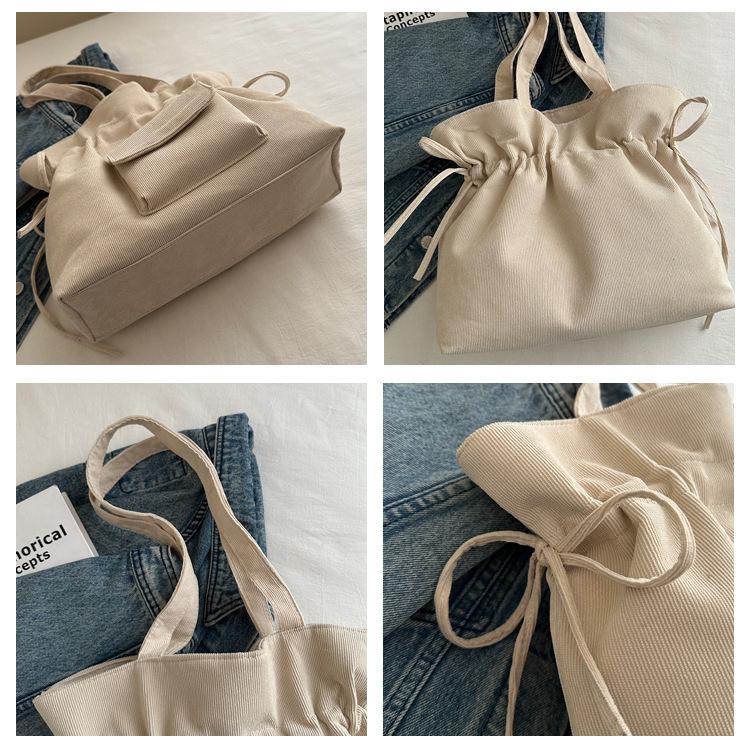 Product Introduction of New Korean Style Simple Shoulder Bag for Women with Drawstring Design, Fashionable Niche Commuter Underarm Bag, Elegant Versatile Handbag 6