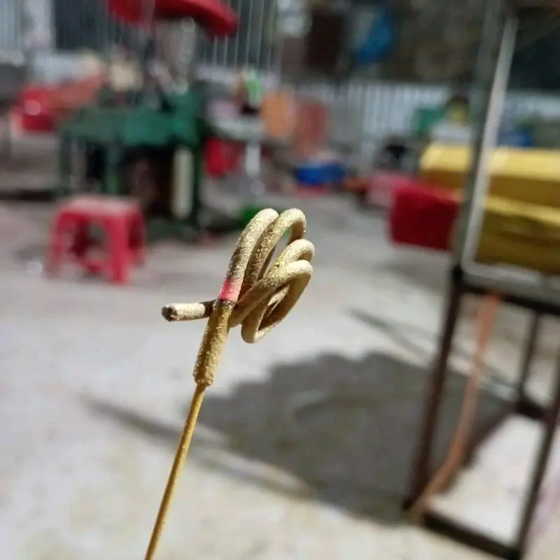 (185 cây)Nhang cuốn tàn vàng thơm hương Lài tặng kèm nhang số 5