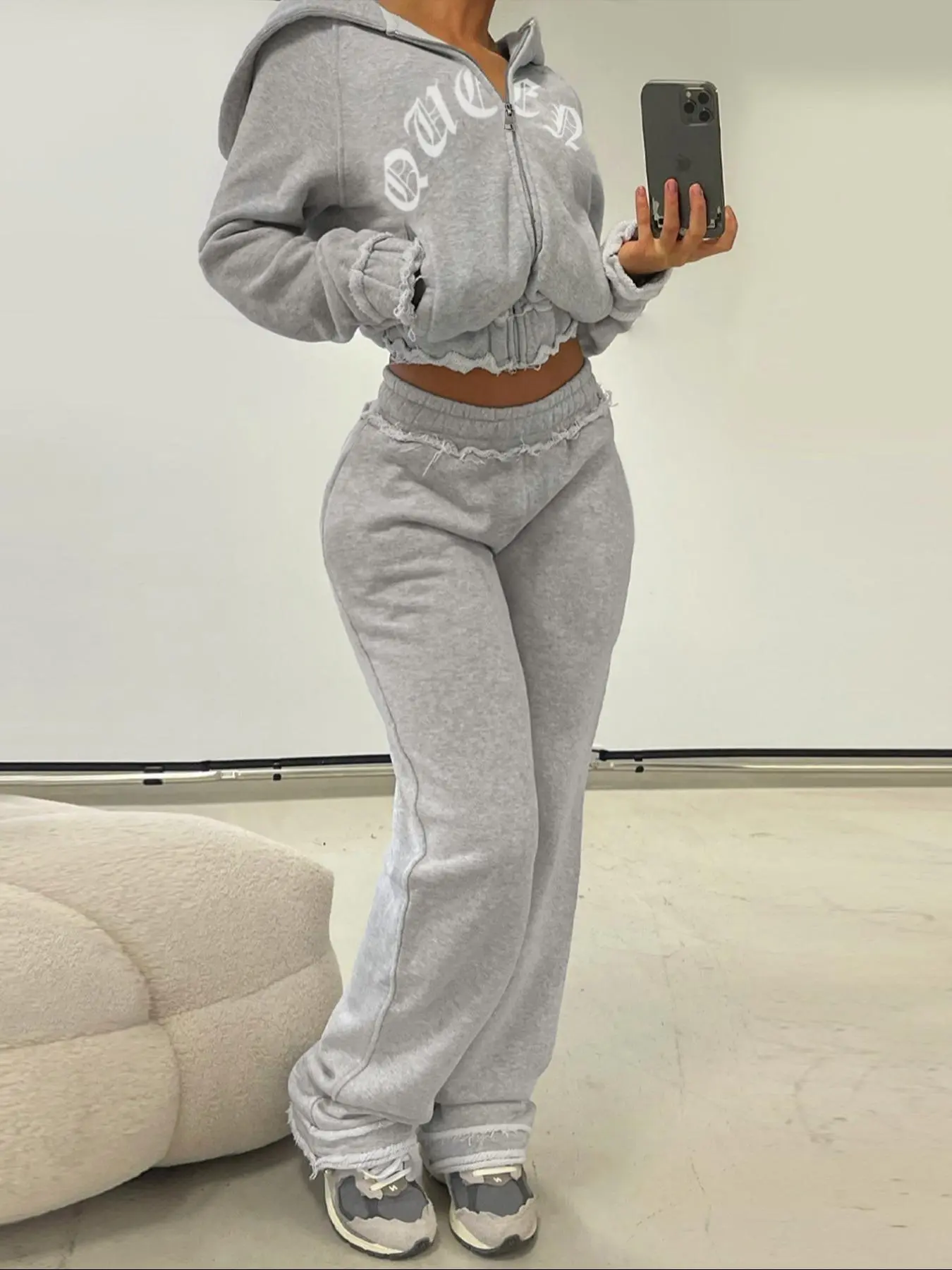 Women's Letter Print Raw Hem Crop Yoga Hoodie & High Waist Pants Two-piece Set, Casual Zipper Pocket Raglan Sleeve Hooded Pullover & Trousers for Fall & Winter, Women's Clothes for Daily Wear, Workwear Gift Set, Rave 2 Piece Set, Co-ord Sets
