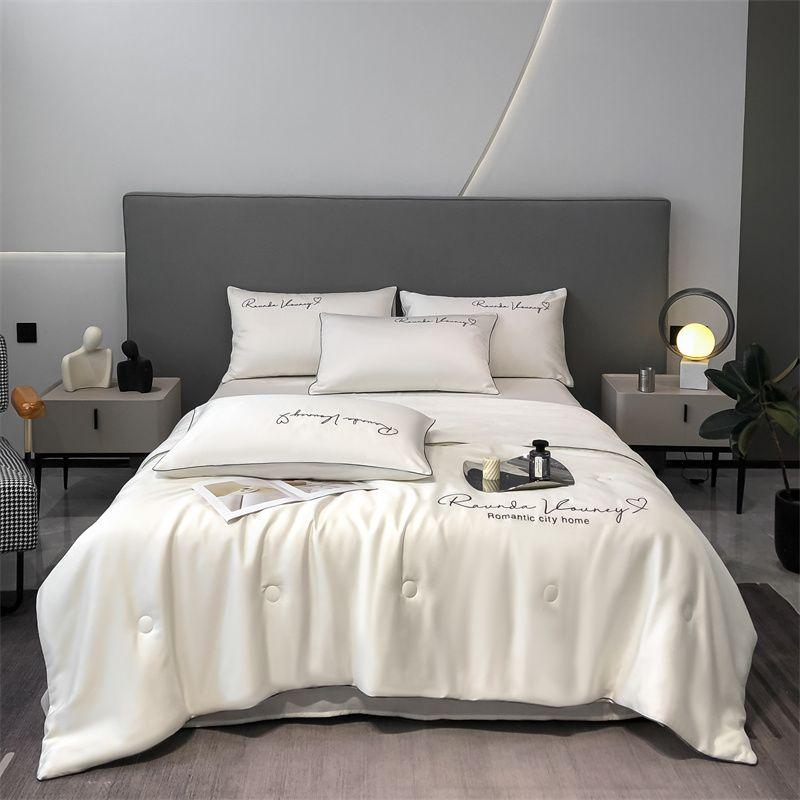 Product Introduction of 2025 Summer Washed Silk Summer Quilt Ice Silk Tencel Summer Quilt Four-Piece Set Double Machine Washable Air Conditioning Quilt Summer Thin Quilt 18