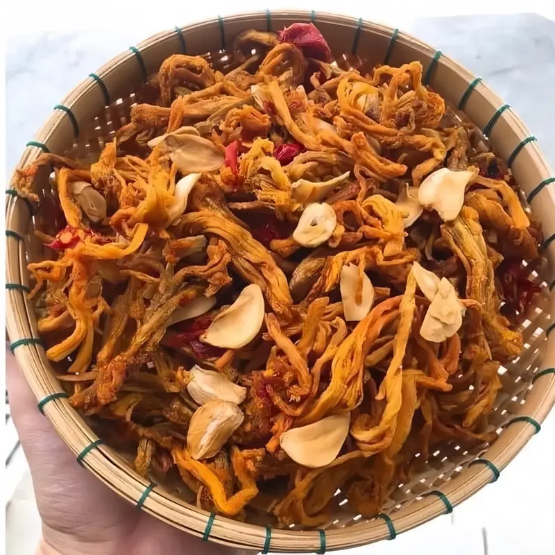 Khô Heo Cháy Tỏi - Thịt Heo Săn Chắc, Thơm ngon  Chua Snack Cay Ăn Vặt Food  Da Heo 4