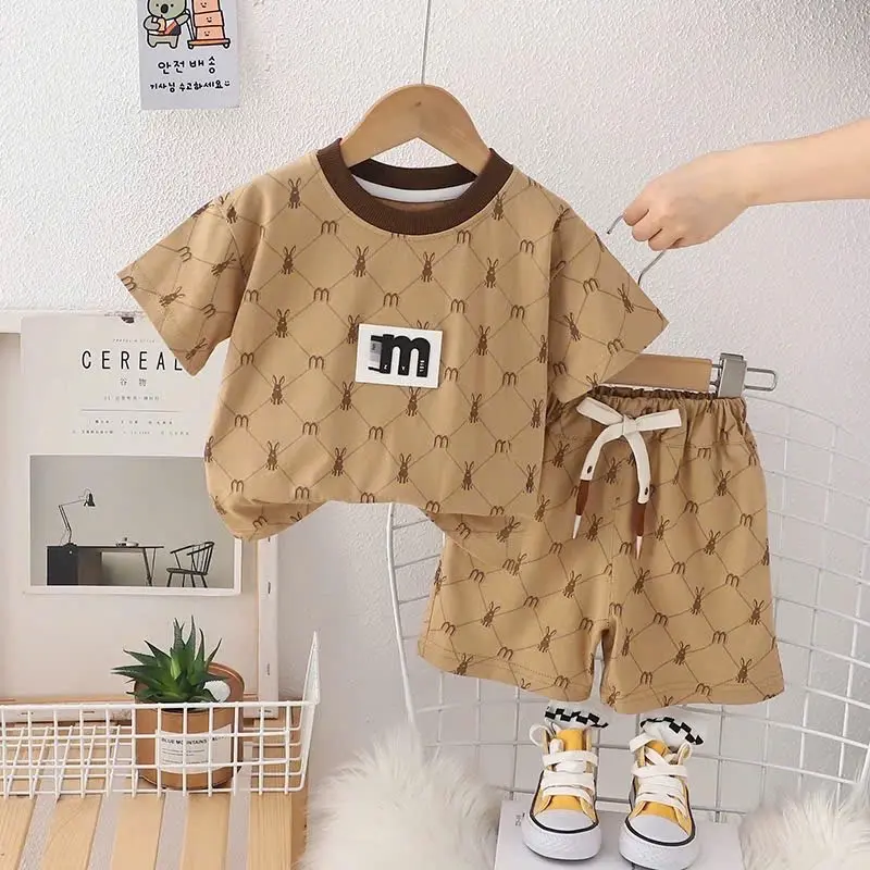 Bộ thun cộc tay thể thao chữ M cho bé trai mùa hè 2025 (9-45kg)