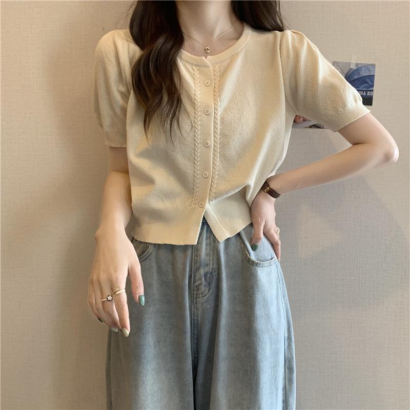 Product Introduction of Áo Thun ngắn Tay Phong Cách Mới Mùa Hè, Cổ Chữ O, Dễ Phối Đồ Dành Cho Nữ, Ngắn Ngắn Tay, Một Hàng Cúc, Áo Cardigan Dệt Kim, Đơn Giản 12