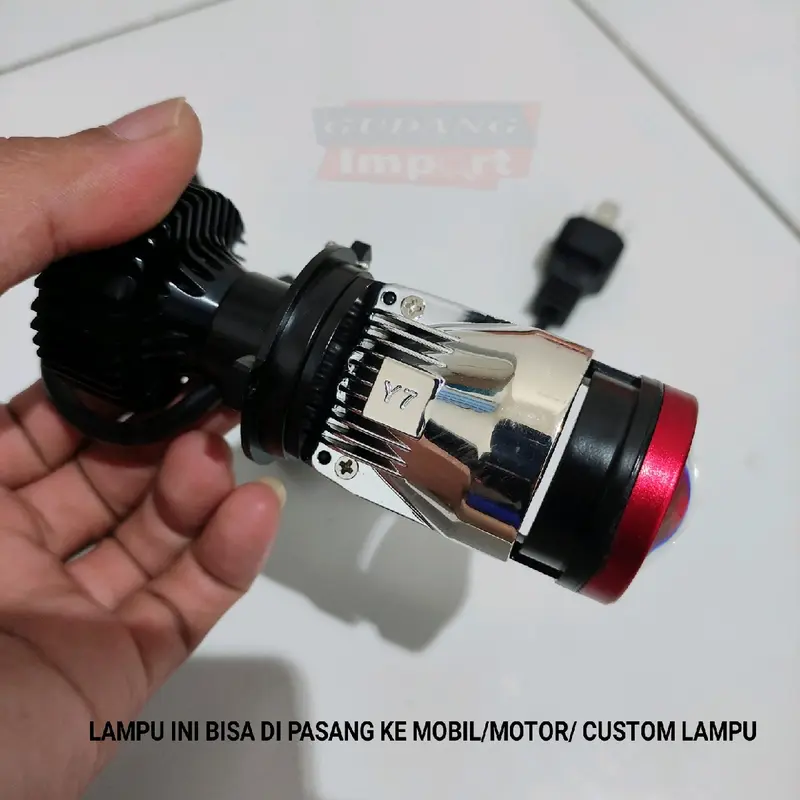 MINI PROJIE PROJECTOR H4 Y7D SUPER BRIGHT 4