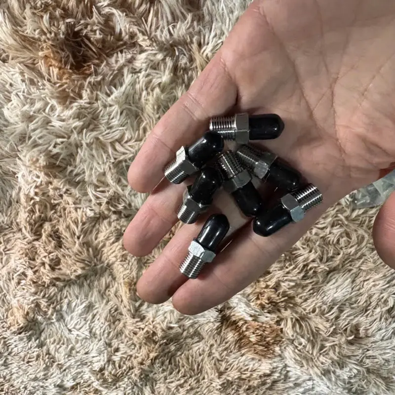 van nạp chân 10 mm chống sỳ 1