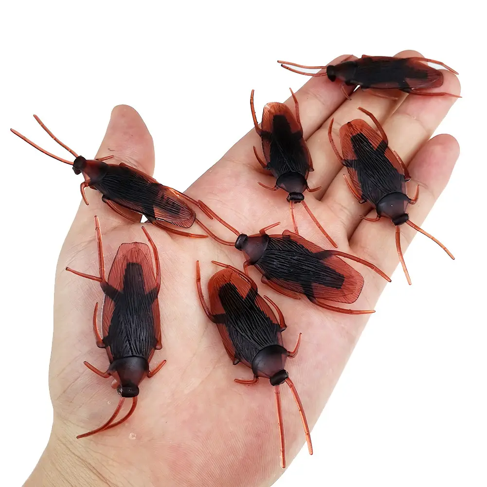 Novelty Cockroach Model Prank Funny Disgusting Scary Fake Cockroach Toy ...