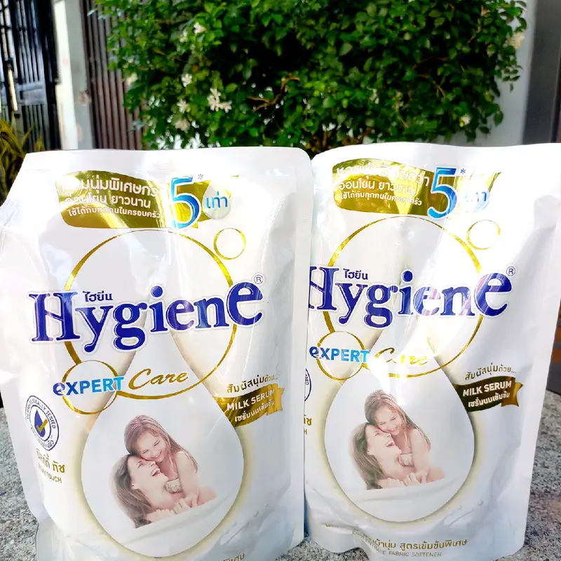 Combo 2 Túi Xả Thơm quần áo Màu Trắng  ( 1300ml/ Túi) Làm Sạch Tặng kèm 1 gói Xả 20ml Kem 4