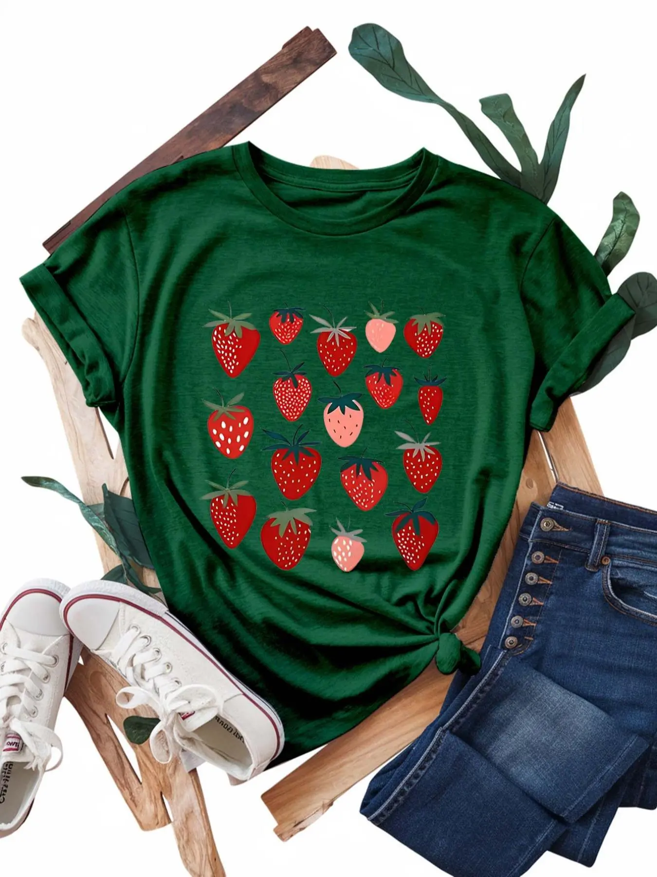 Women's Strawberry Print Round Neck Tee, Vintage Trendy Casual Short Sleeve T-shirt for Daily Wear, Ladies Summer Outfit, Top