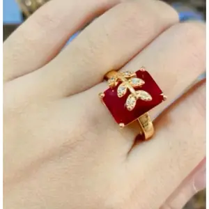 CINCIN ELEGANT BATU GIOK KOTAK DAUN PERMATA CINCIN TITANIUM ANTI LUNTUR