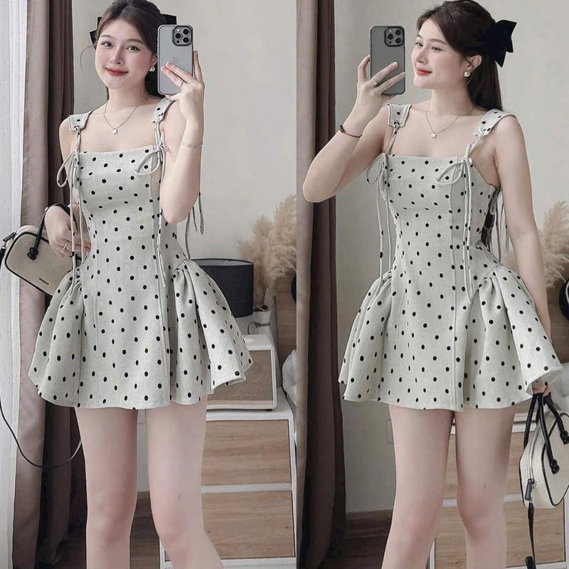 MẪU ĐẦM CHẤM BI 2 DÂY TÙNG XÒE CÓ LÓT CHO CÁC CHI EM thông thường túi váy thường mặc