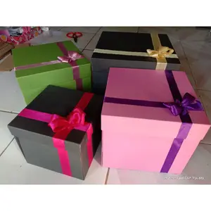 box kado lapis mekar/ explosion box polos .untuk orang yg tersayang..
