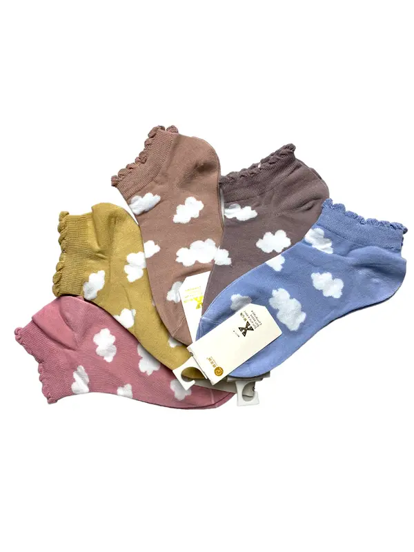 Kaos kaki wanita Korea M_Lin Semata kaki Motif awan 0