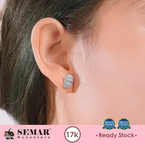 Anting Emas Emeralda Illuminae Collection White Gold 17K Semar Nusantara